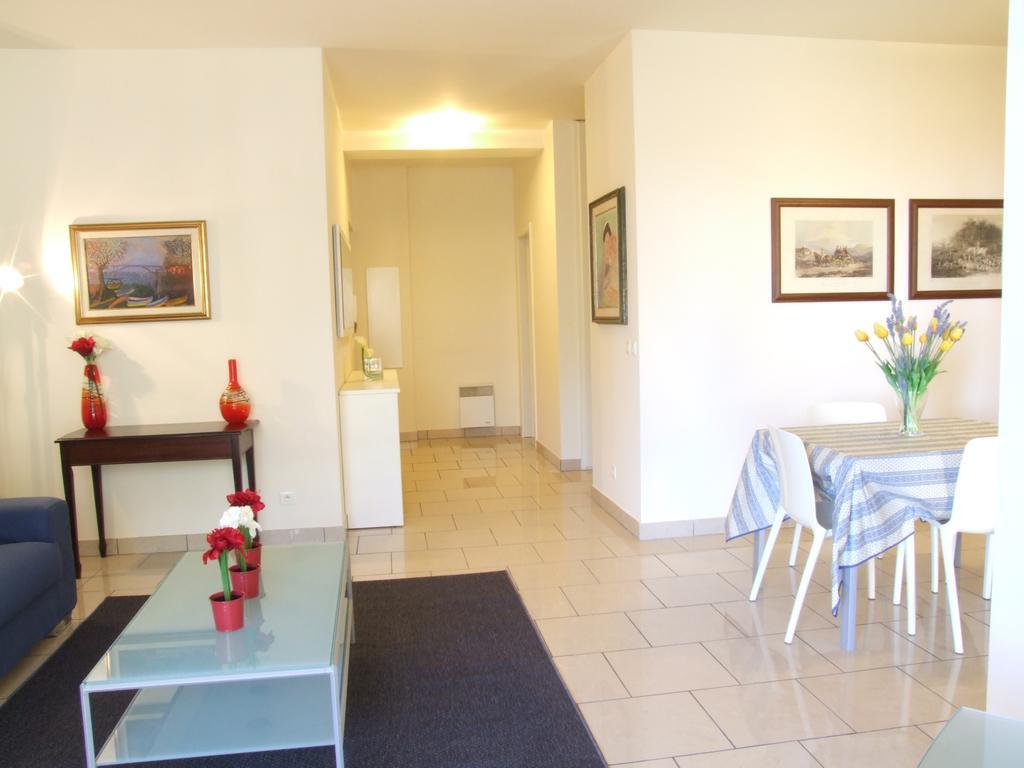 Appartement Au Chateau Vallaya Menton Exteriör bild